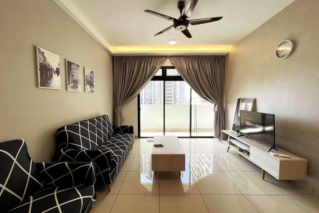 Meridin Medini By Wp Homestay Nusajaya  Εξωτερικό φωτογραφία