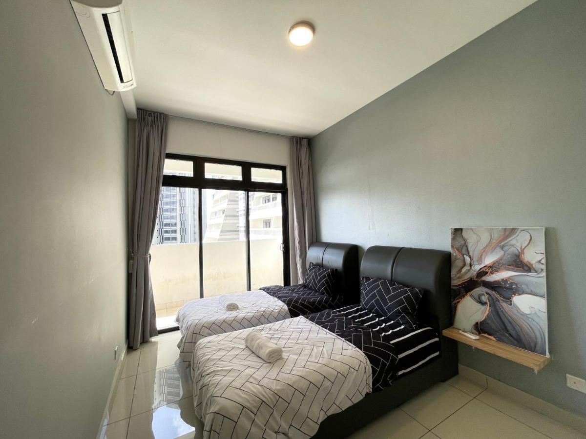 Meridin Medini By Wp Homestay Nusajaya  Εξωτερικό φωτογραφία
