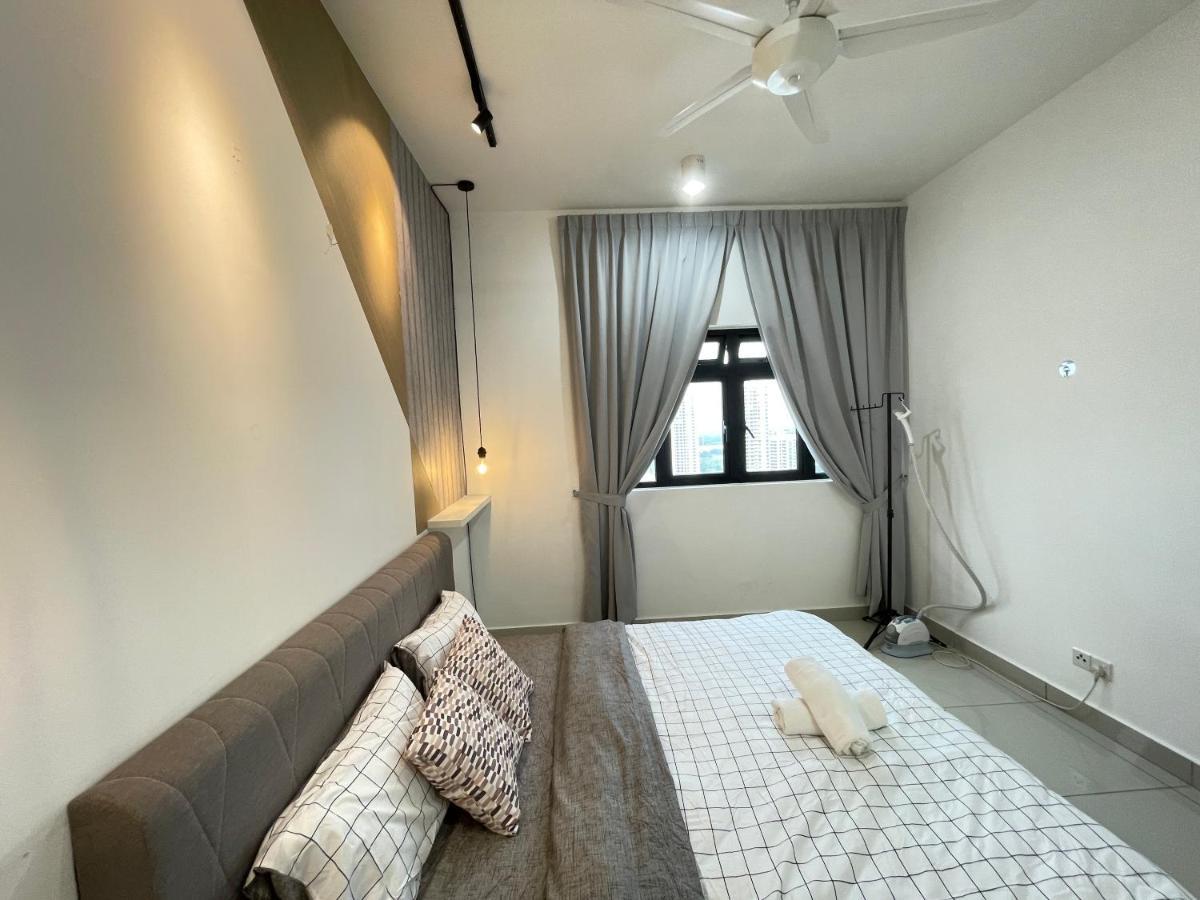 Meridin Medini By Wp Homestay Nusajaya  Εξωτερικό φωτογραφία