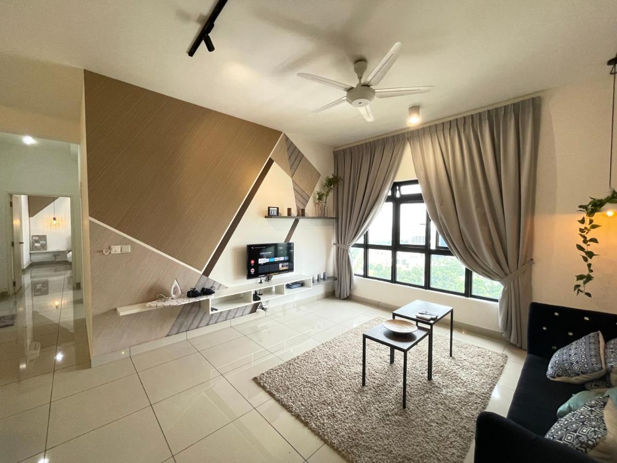 Meridin Medini By Wp Homestay Nusajaya  Εξωτερικό φωτογραφία