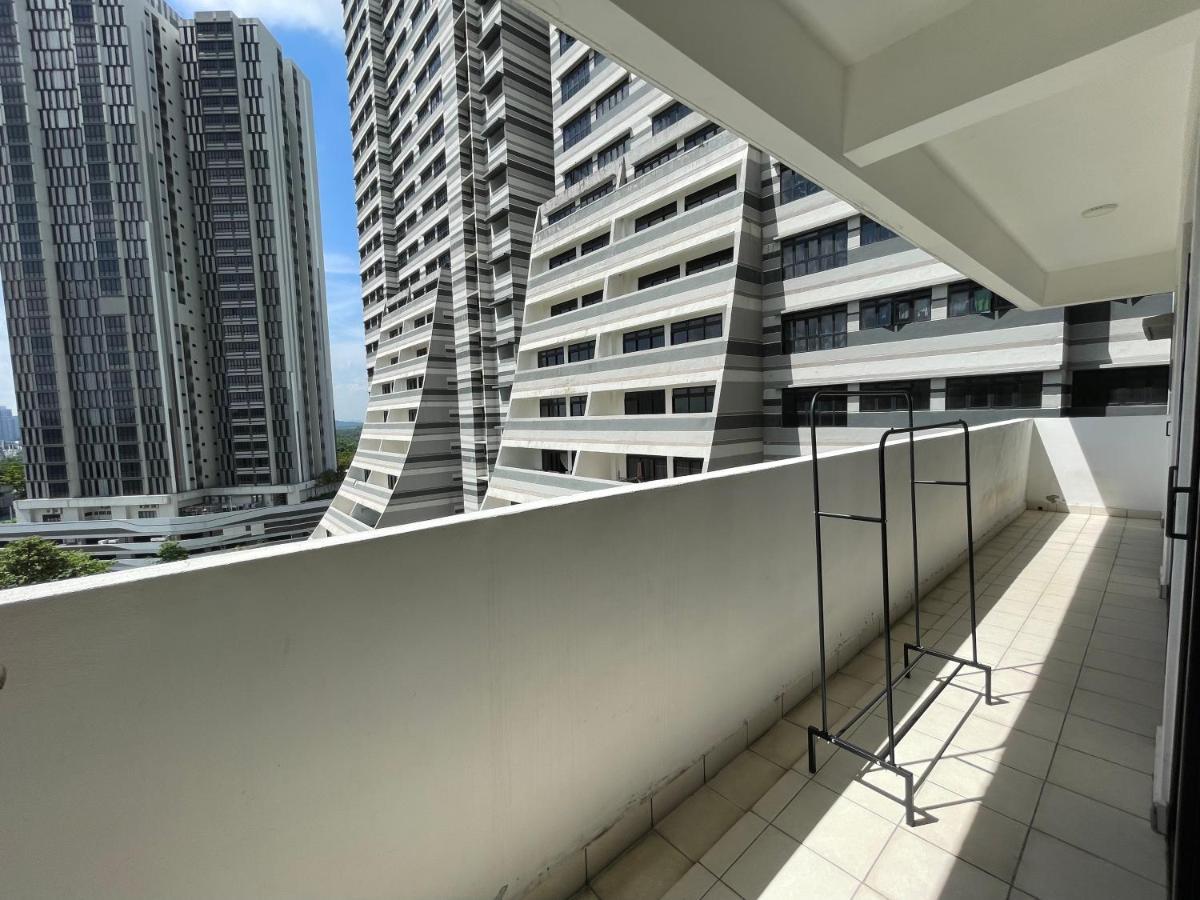 Meridin Medini By Wp Homestay Nusajaya  Εξωτερικό φωτογραφία