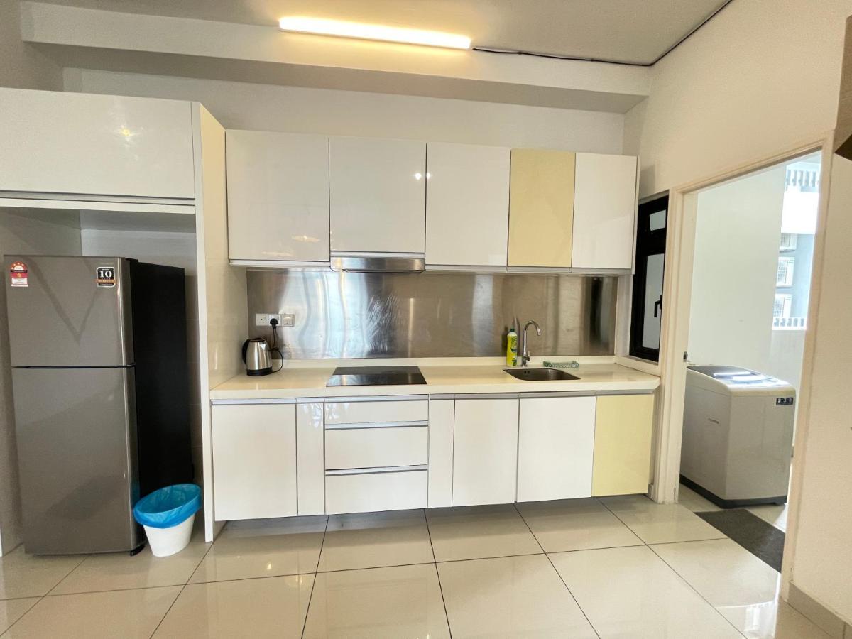 Meridin Medini By Wp Homestay Nusajaya  Εξωτερικό φωτογραφία