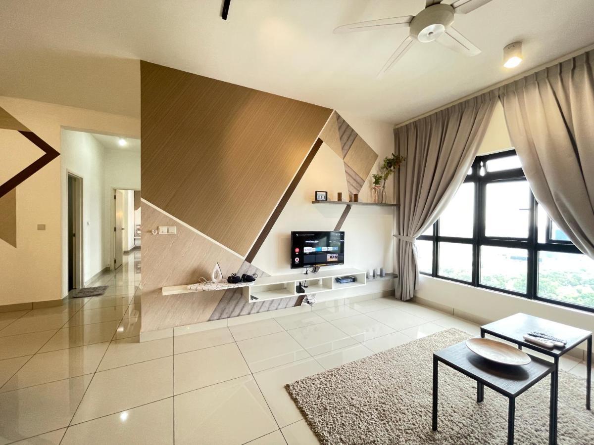 Meridin Medini By Wp Homestay Nusajaya  Εξωτερικό φωτογραφία